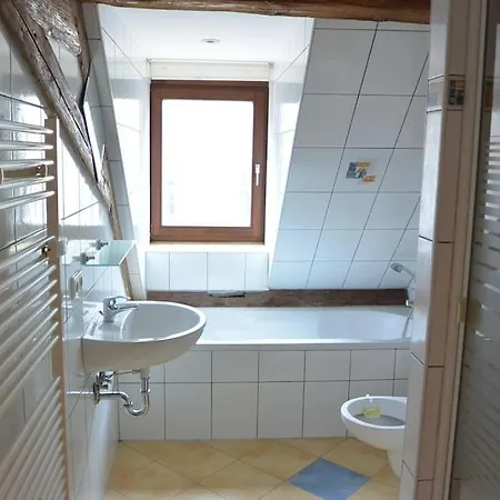 Apartment S10 In Bester Lage Stilvoll Im Zentrum Von Bayreuth Mit Klimaanlage Und Parkplatz Exterior photo